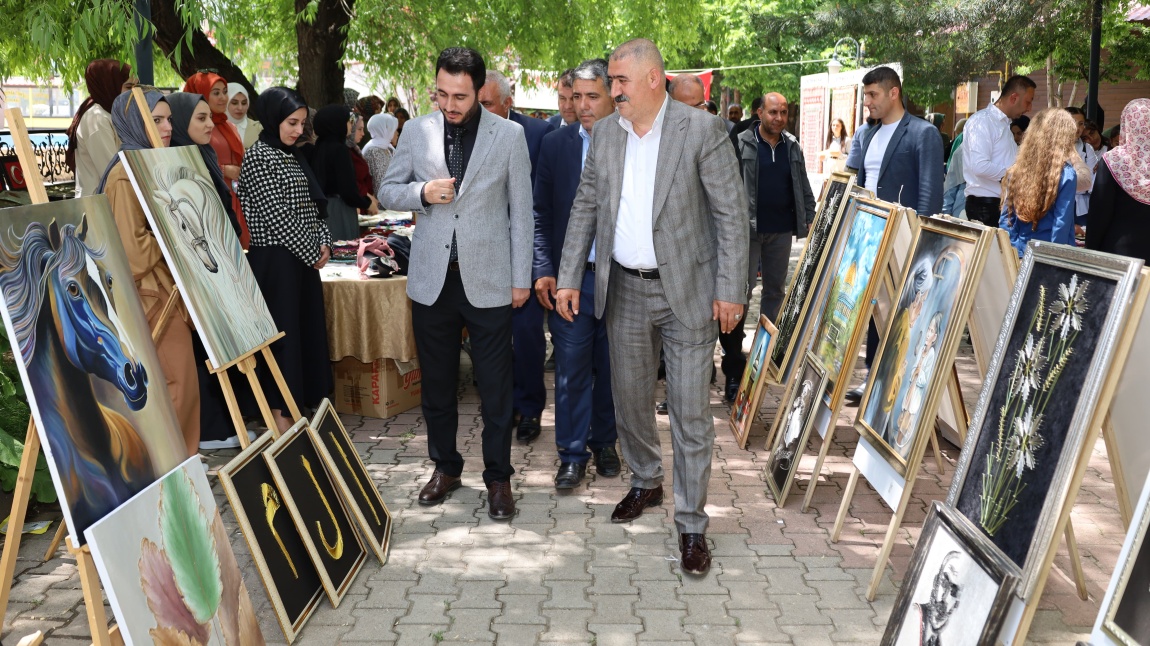 2024-2025 EĞİTİM ÖĞRETİM YILI YIL SONU SERGİMİZ